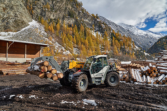 Liebherr earthmoving and material handling machines at Svenska Maskinmässan 2022 
